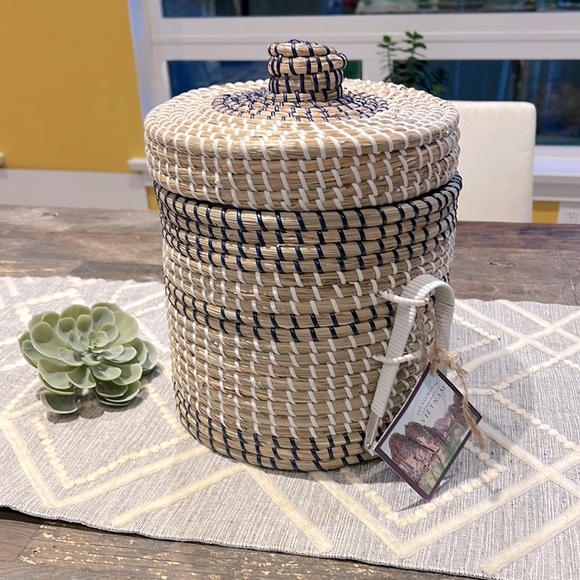 WOVEN Ice bucket - great for parties - NEW - Picture 1 of 6